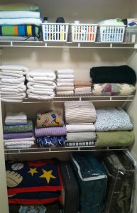 organized-closet-clothes